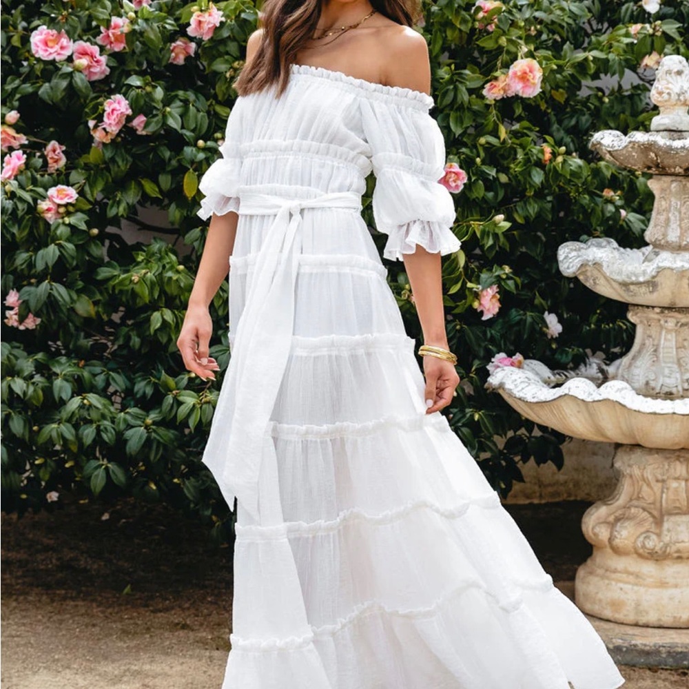 White maxi dress